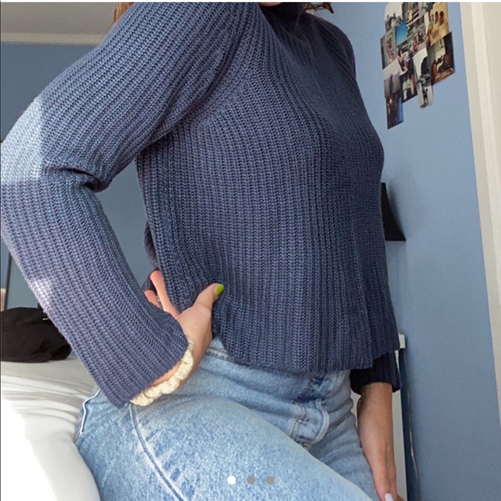 American Apparel sweater